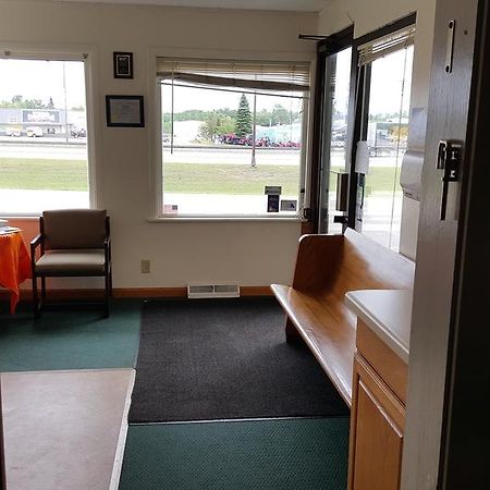 Budget Host Inn Detroit Lakes Exteriör bild